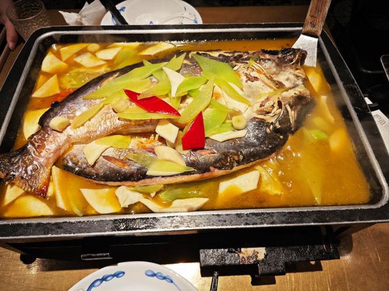 远超烤鱼店的魅力：探索新兴美食潮流